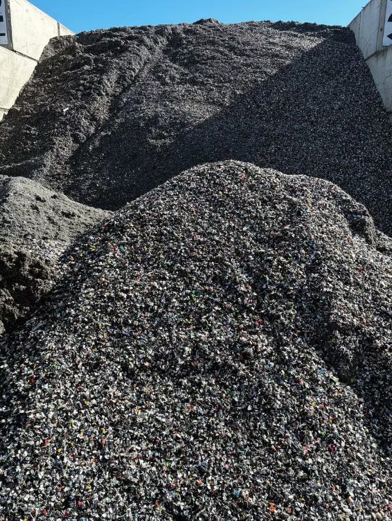 Le broyat après dépollution, broyage et tri
